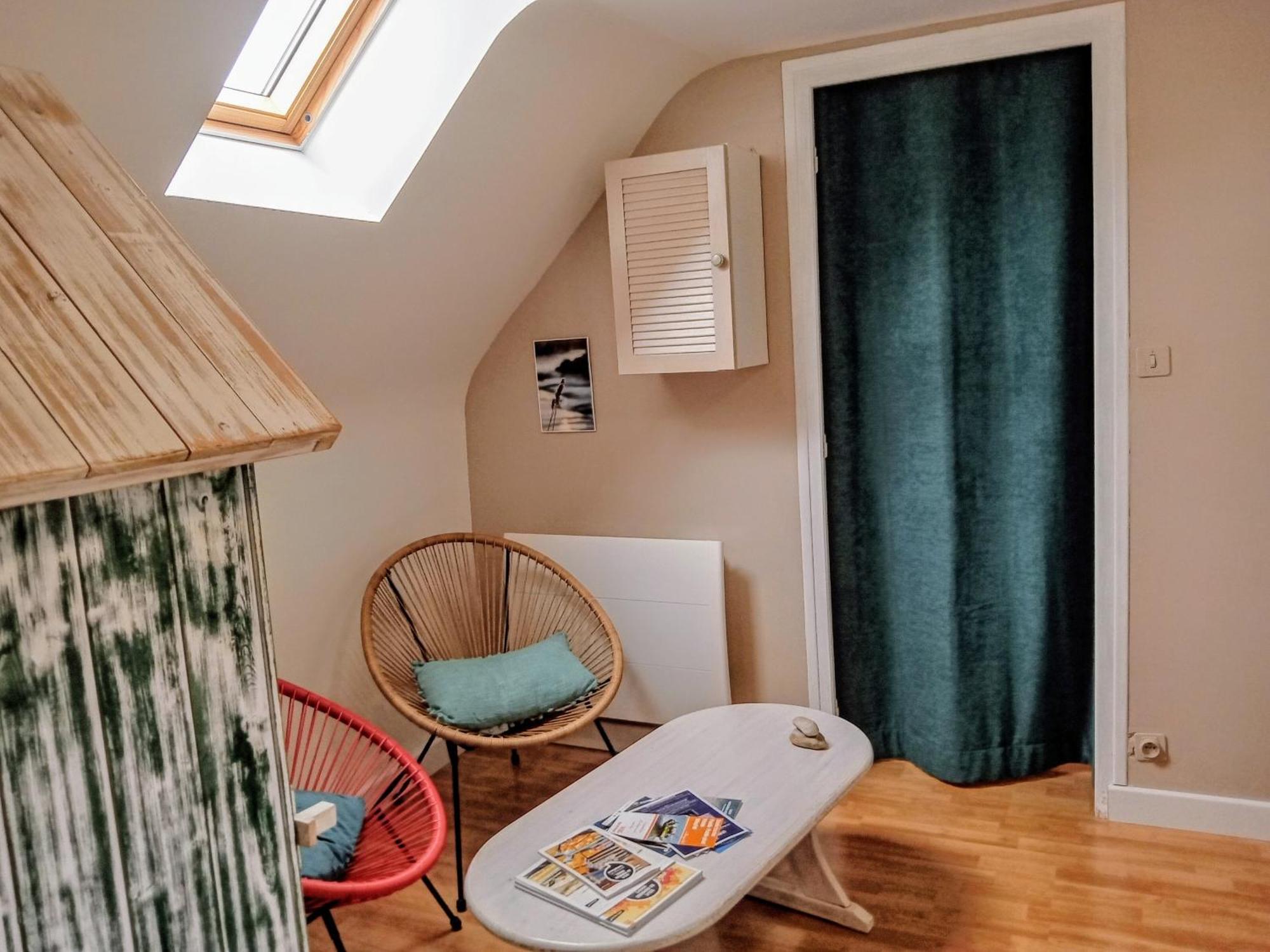 L Ideal 10 Mn Vannes Linge De Lit, Serviettes Inclus Wifi Parking Gratuit Noyalo Экстерьер фото
